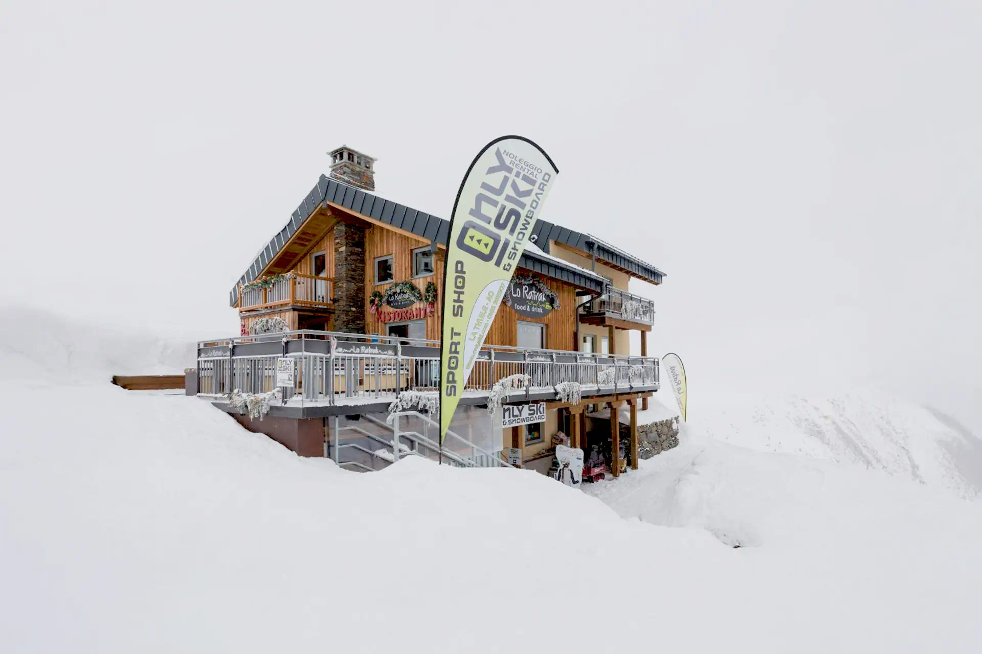 Skiverleih La Thuile - Espace San Bernardo - Only Ski & Snowboard (2200m Les Suches) - Foto 0